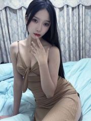 居家小姐姐长舌头超会舔