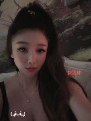 粉嫩多汁小骚妹超会玩