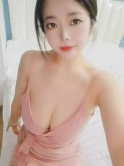 反差少妇可深喉