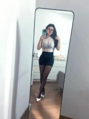龙物身材辣妹梦梦