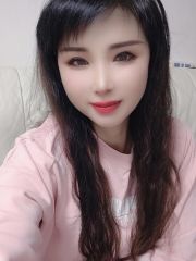 性感大奶眼镜妹服务好