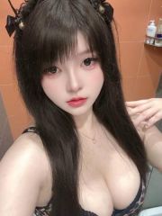 武候性感小妹雪儿