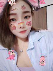 骚气妖艳小美女