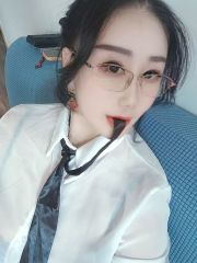 倒立后入湘妹子