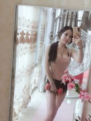 性感丰满勾人小少妇