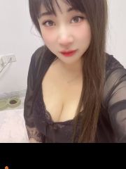 山东路微胖丰乳小美女