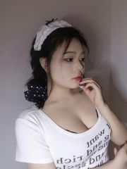 白嫩骚货身材火辣活很棒