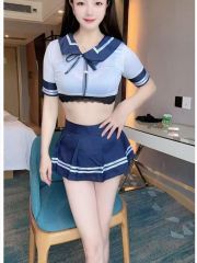 制服小红豆