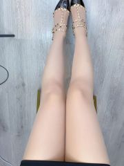 大胸性感小姐姐