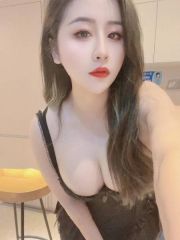 闵行高挑白皙嫩女