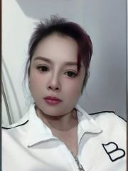 大奶风骚姐姐服务好