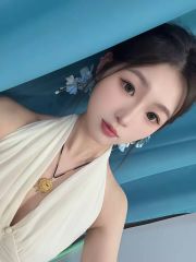 性感小妹妩媚多姿