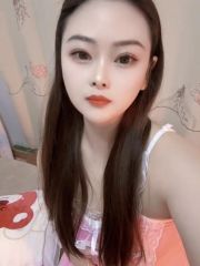 翘臀多汁极品小妹