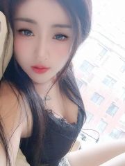 甜美粉嫩小天使