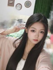 粉嫩鲍鱼会喷水妹妹