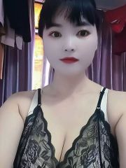 身材火辣小妹