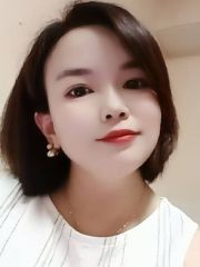 放假出来兼职小妹妹