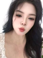 风骚翘臀巨乳