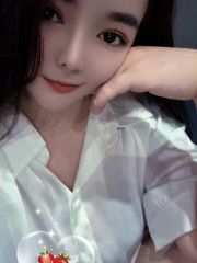 前凸后翘颜值桃子老师
