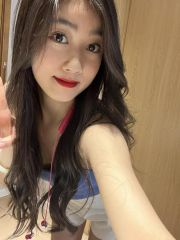 颜值美乳萌萌